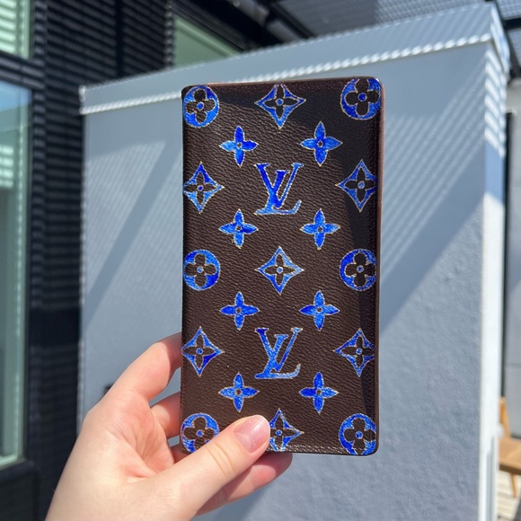 Louis Vuitton Monogram Porte Bifold Long
Wallet custom paint watercolor - Picture 4 of 13